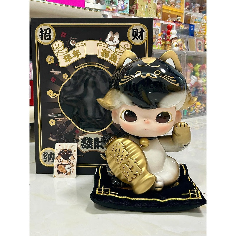 DIMOO Maneki Neko Black Carp Limited Figure – TOYSEZ