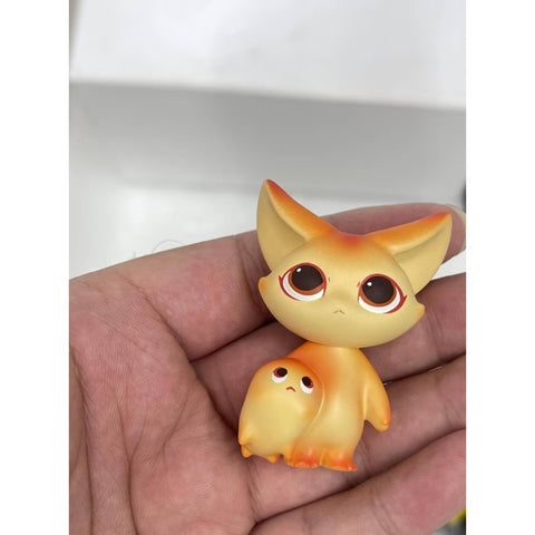 DIMOO Rain Scene Limited Figure