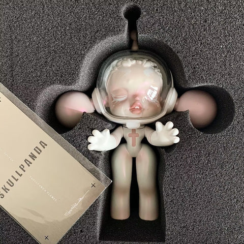 Skullpanda White Madonna Limited Figurine