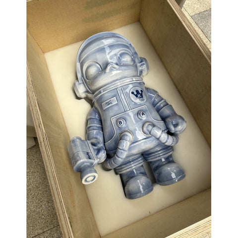 MEGA SPACE MOLLY 1000% China MADE BY CHINA Ceramics 2023 Limited Edition