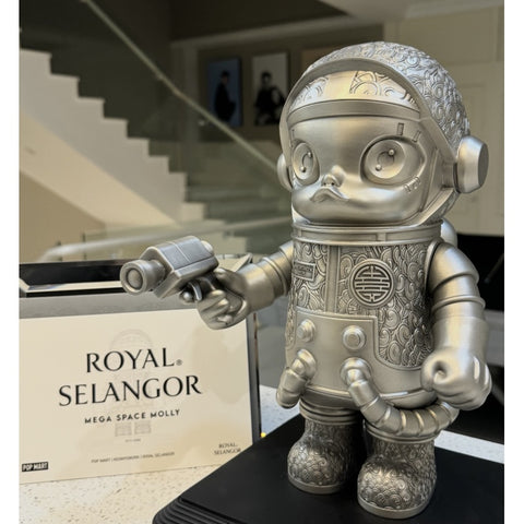 MEGA SPACE MOLLY 400% Royal Selangor 2024 Limited Edition