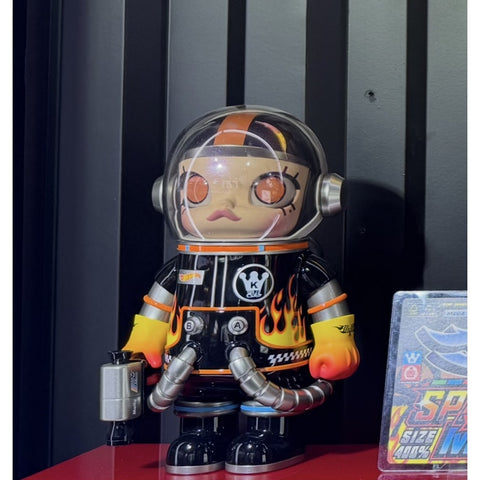 MEGA SPACE MOLLY 400% Hot Wheels 2025 Limited Edition