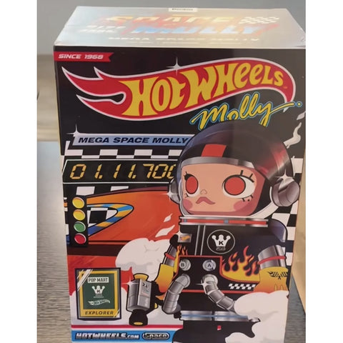 MEGA SPACE MOLLY 400% Hot Wheels 2025 Limited Edition
