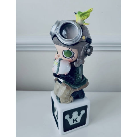 MOLLY 2nd Anniversary Statue I Want to Fly-The New Routes Special Color 2026 Limited Edition