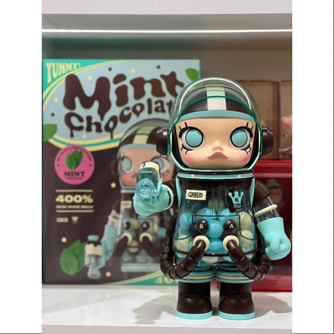 MEGA SPACE MOLLY 400% Mint Chocolate 2023 LIMITED