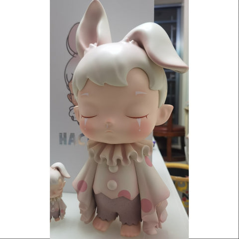 Hacipupu Listening Plus Figurine Art Toy 2025 Limited Edition