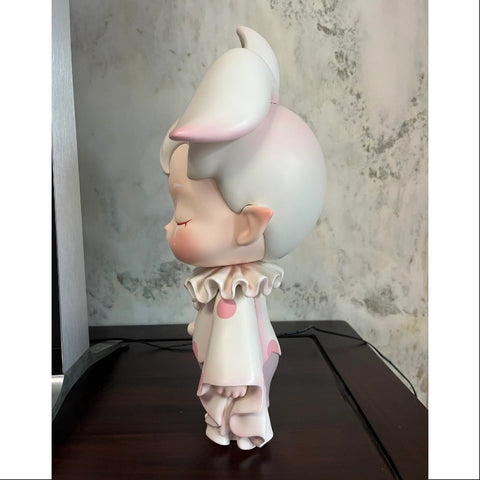 Hacipupu Listening Plus Figurine Art Toy 2025 Limited Edition