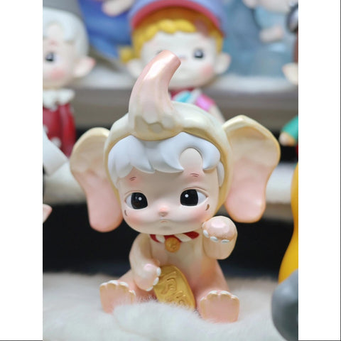 Hacipupu Rich Elephant Figurine Art Toy 2025 Limited Edition