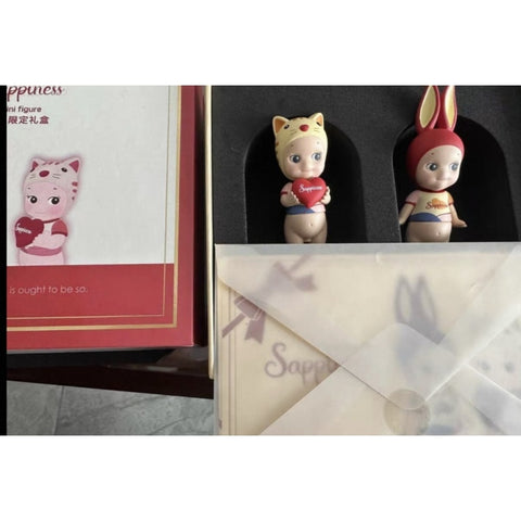 Sonny Angel Sappiness Gift Box Limited Red Rabbit & Gift Cat 2018 Limited Edition