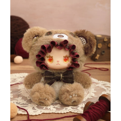 Emma Bear Alliance Vinyl Plush Blind Box Series: Caramel Chestnut (Confirmed Style)