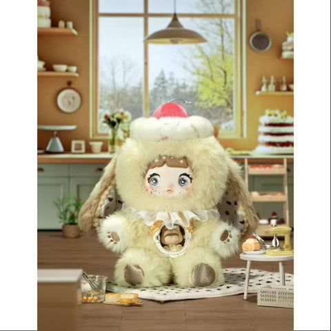 Nommi Amarilith A Bite of Sweetheart Vinyl Plush Doll Series The Clouds Are Tuckled