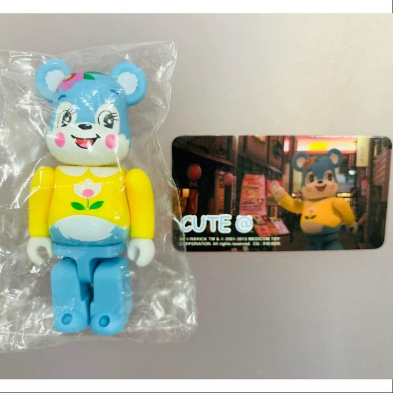 Bearbrick 100 % serie 19 secret momotaro medicom toy Bearbrick 100 % serie 19 secret momotaro medicom toy