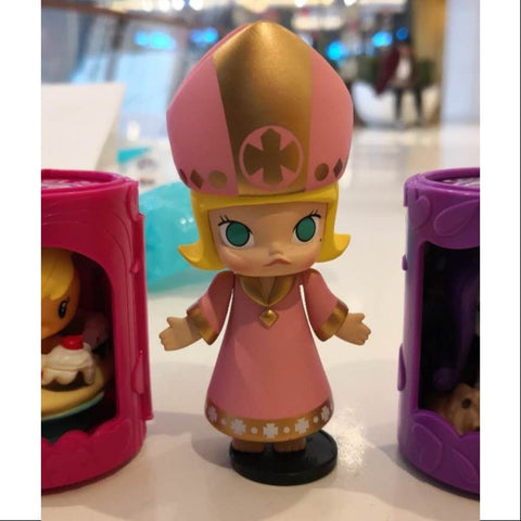 MOLLY Chess Series Whole Set Opened