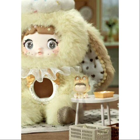 Nommi Amarilith A Bite of Sweetheart Vinyl Plush Doll Series The Clouds Are Tuckled