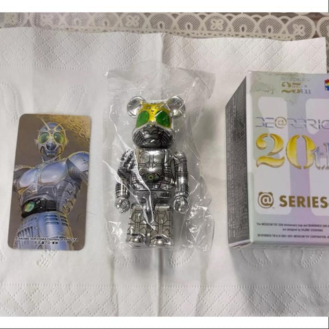 Bearbrick Series 42 SF Kamen Rider Shadow Moon 100%