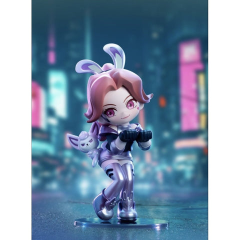 League of Legends Clash of The Cuties Blind Box Series: Battle Bunny Miss Fortune (Confirmed Style)