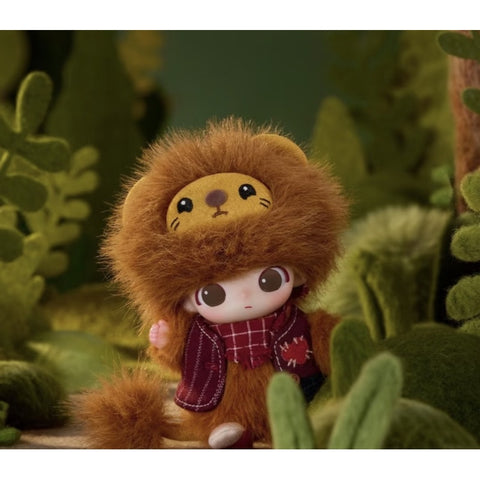 DIMOO The Secret Theatre Club Plush Doll Pendant Blind Box Series: Timid Lion (Confirmed Style)