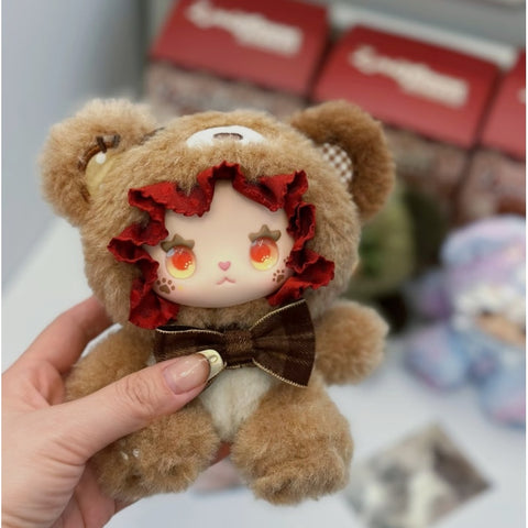 Emma Bear Alliance Vinyl Plush Blind Box Series: Caramel Chestnut (Confirmed Style)