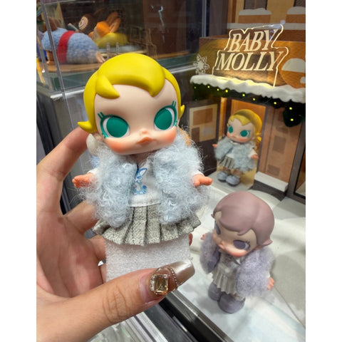 MOLLY Winter Fit Check Vinyl Plush Pendant Series Freezing Magic