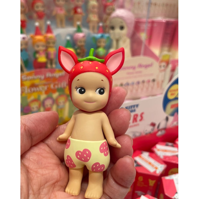 Sonny Angel Strawberry Love Blind Box Series: Fawn (Confirmed Style)