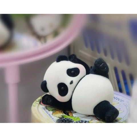 Panda Roll Daily Life Blind Box Series: Kicking Legs (Confirmed Style)