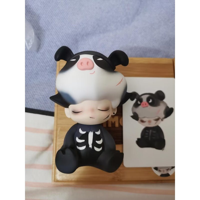 DIMOO Black Piggy Limited Figure