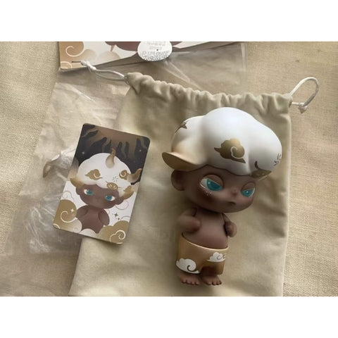 DIMOO Golden Cow Limited Figure