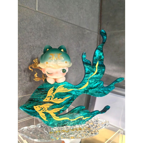 DIMOO-Swimming Freely In The Emerald Sea Limited Figure