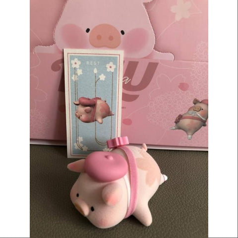 LuLu the Piggy Sakura Series Rest