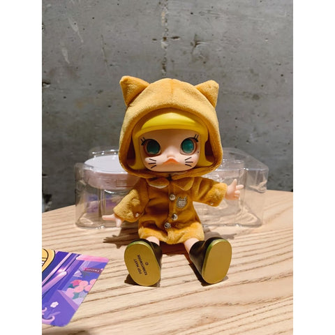 Molly Yellow Cat Action Figure