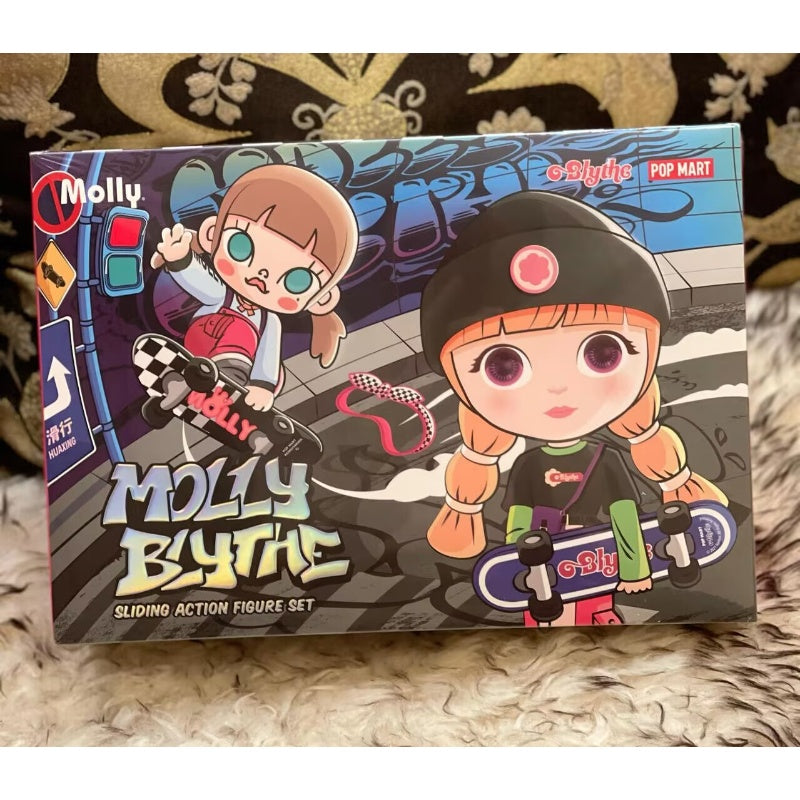Molly x Blythe Sliding Action Figure Set – TOYSEZ