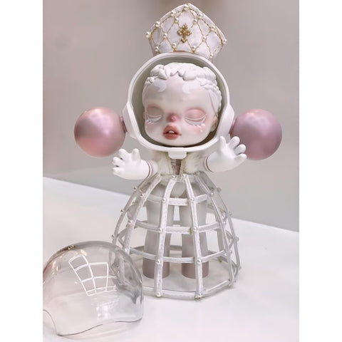 Skullpanda White Madonna Limited Figurine