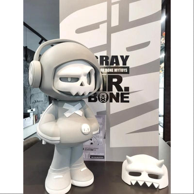 MR.BONE GRAY 400% 2023 LIMITIERT
