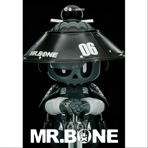 MR.BONE CYBERPUNK SWORDSMAN 200% LIMITED