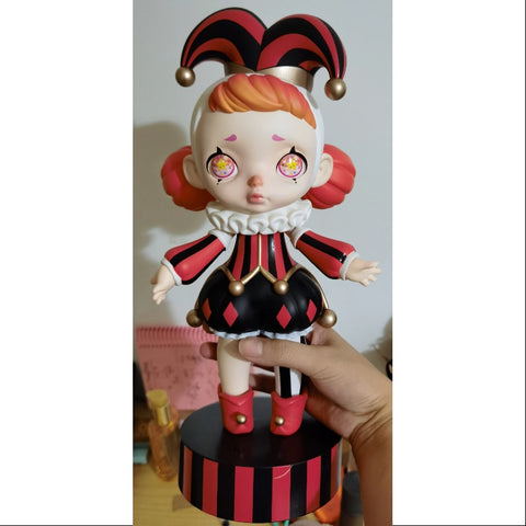 Laura Sad Clown Flame 400% Figurine ToyCity 2020 Limited Edition
