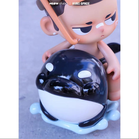 KUBO Whale Figurine Art Toy 2022 Limited