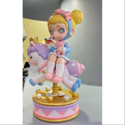 Laura Dream Carousel 200% Figurine ToyCity 2023 Limited Edition