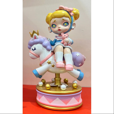 Laura Dream Carousel 200% Figurine ToyCity 2023 Limited Edition