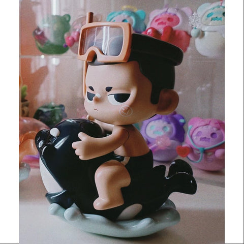 KUBO Whale Figurine Art Toy 2022 Limited
