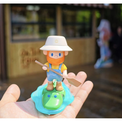 FARMER BOB On The Farm Blind Box Series: Crocodile Boat (Confirmed Style)
