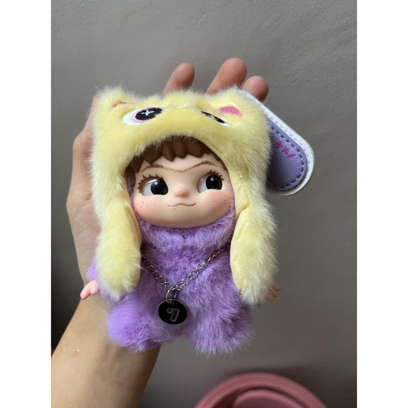 WAKUKU On a Roll Vinyl Plush Series: No. 7 (Confirmed Style) | TOYSEZ Data