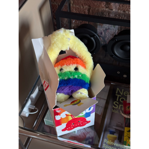 Instinctoy Hug You Plush Pendant Blind Box Series: Unity Rainbow (Secret, 1/72)