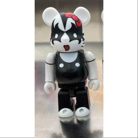 Bearbrick Series 25 CUTE KISS X HELLO KITTY RED 100%