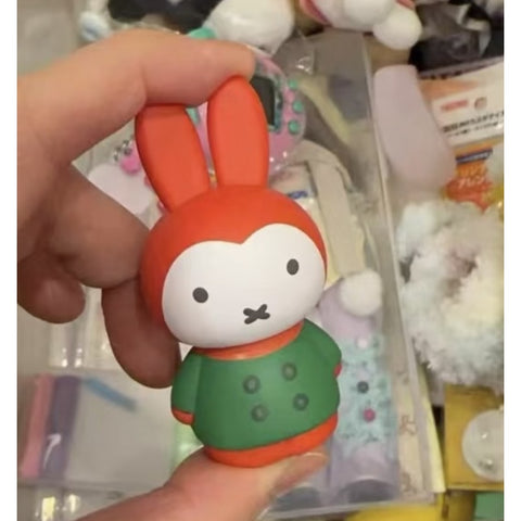 Miffy Winter Blind Box Series: Red Hat (Confirmed Style)