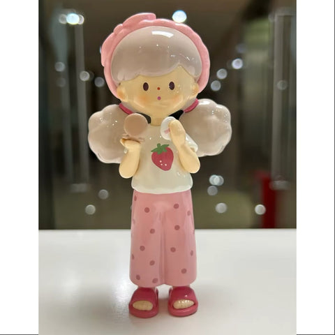 Molinta Minor Holiday Series Strawberry Sweetheart
