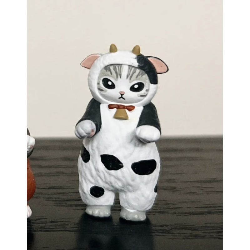 Mofusand Don't Want To Be a Cat Mini Blind Bag Series: Cow (Confirmed Style)