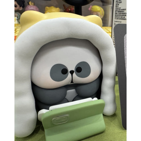 Mr.PA No Work Today Blind Box Series: Binge-Watch Shows All Night (Confirmed Style)