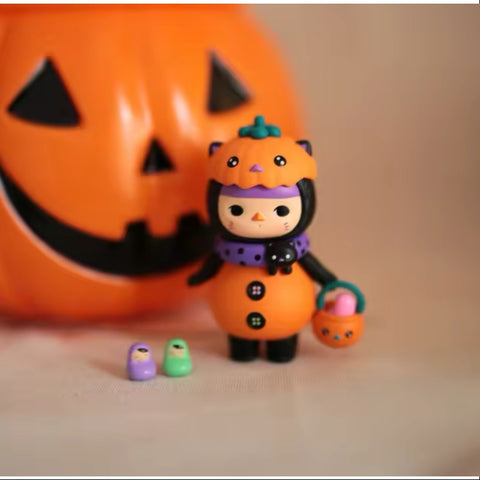 PUCKY Monster Babies Series Pumpkin Black Cat