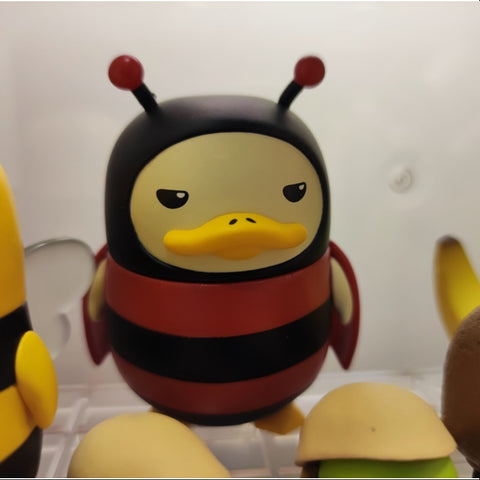 Duckoo Flying Series Ladybug