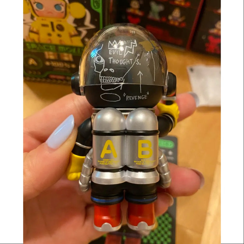 SPACE MOLLY MEGA 100% Series 2 – TOYSEZ